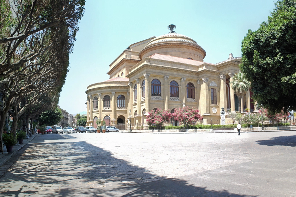 Piazza Giuseppe Verdi