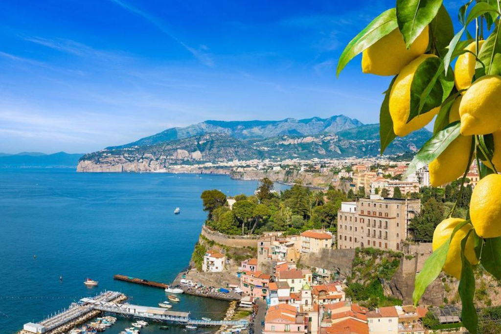 Da Napoli: Tour di Sorrento, Positano e Amalfi
